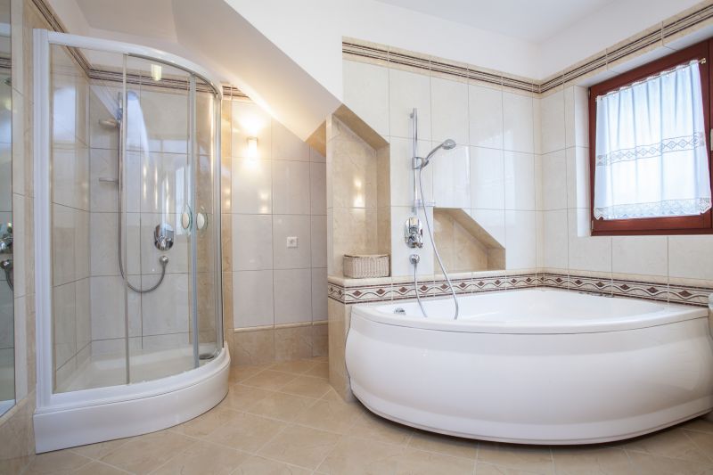 Large Bathtub Installation in Venice, FL