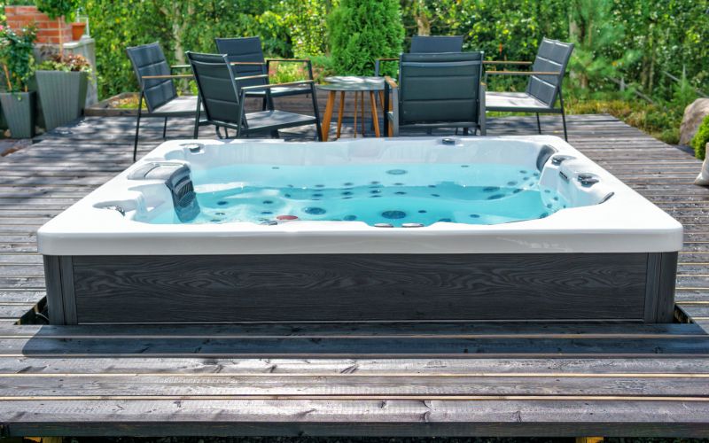 Soaking Tub Installation in Sarasota, FL